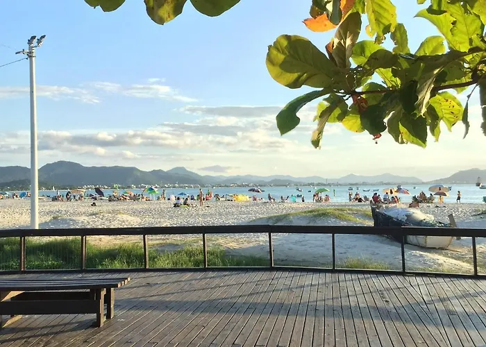 Apto 2 Quartos Com Ar A 200M Da Praia
